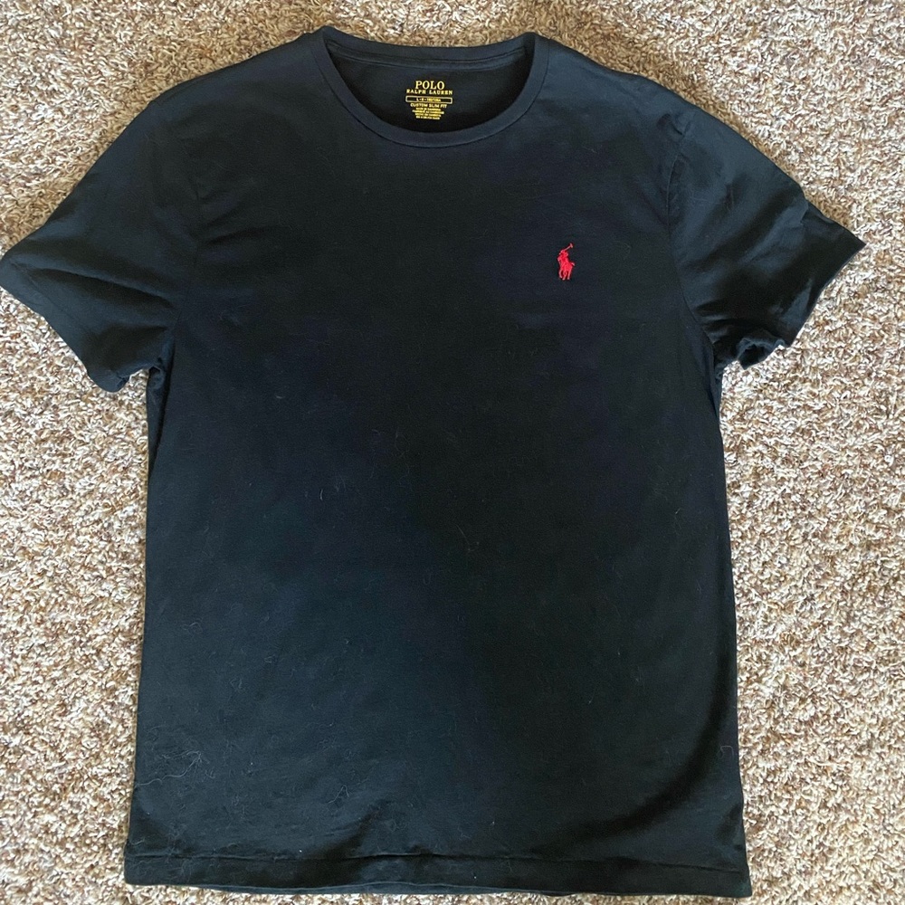 Polo Ralph Lauren Black Tshirt Men’s Large. No returns accepted.